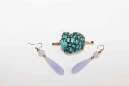 Large turquoise and 9 carat gold brooch and a pair of lilac quartz drop earrings