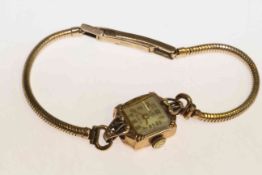 Vintage Lauris 9 carat gold cased lady's wristwatch