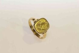 18 carat gold Masonic signet ring,