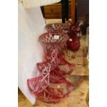 Four pieces of ruby tinted crystal glassware and two art vases (6)