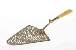 George III silver fish server in the form of a trowel, London 1773, with crested ivory handle,