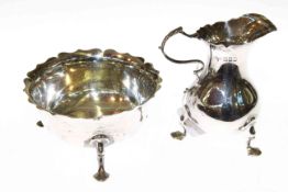 Edwardian silver cream jug and sugar bowl, London 1905 (2) gross 7.