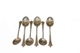 Set of six George V silver teaspoons, Israel Freeman & Son Ltd, London 1931, 2.