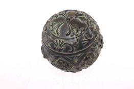 Moulded spherical ornament