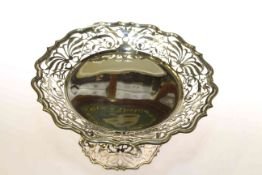Good late Victorian silver comport, Goldsmiths & Silversmith Co. London 1900, 12.