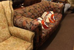 Late 19th/Early 20th Century country house Chesterfield settee in floral buttoned fabric