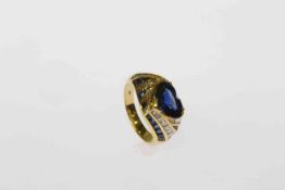 Sapphire and diamond heart-shaped ring, numbered and stamped 750,
