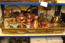 Collection of polished copper and brassware including fender, jam pans, oil lamps, kettles, samovar,
