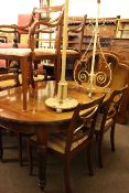 Early 20th Century mahogany extending dining table,