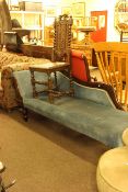 Late Victorian turned leg chaise longue,