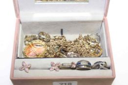 Small box of jewellery