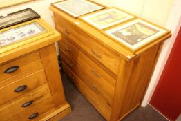 Medium oak chest of four long drawers