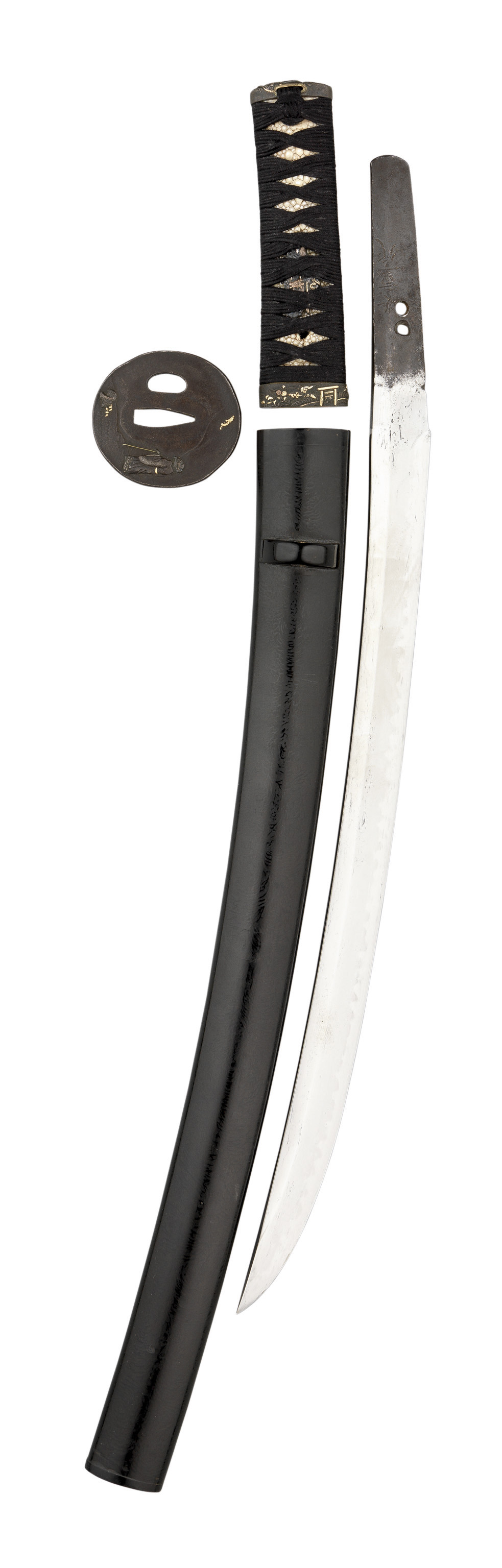 A JAPANESE SHORTSWORD (WAKIZASHI) with slightly curved single-edged blade with wavy hamon, tang