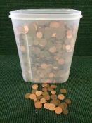 A quantity of British decimal coins, all "bronze" coins (1 & 2 pence pieces, approximately 15,