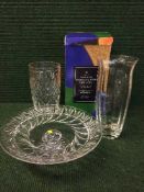 A tray of boxed Dartington crystal vase,