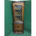 An oak leaded door corner unit