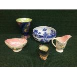 A tray of Maling storm pattern vase, Maling fruit bowl,