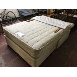 A Myers Allegro 4'6 storage divan set