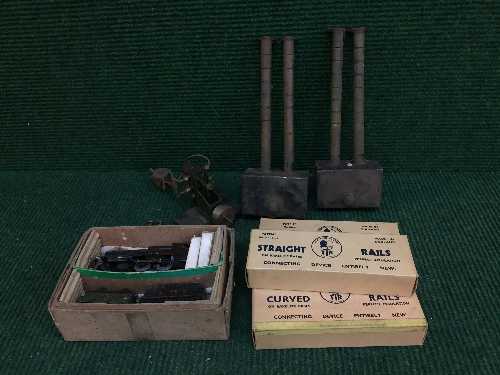 A box of steam engine components, carriage,