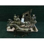 A tray of heavy brass figures - Queens Guard, horse and carriage,