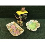 A Ringtons tea merchant tea pot numbered 23370/7500 with sugar basin and certificate together with