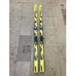 A pair of Rossignol course 7S skis