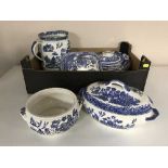 Two boxes of 20th century blue and white willow pattern china, assorted plates,