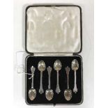 A cased set of silver silver teaspoons