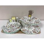 Fourteen pieces of Minton Haddon Hall china,