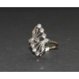 Finger ring with sprays of old cut diamonds,