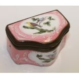 18th century English enamel patch box of ogee form with reserves of birds against pink ground, 4.