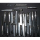 Table & cheese knives with soldered silver handles (20)