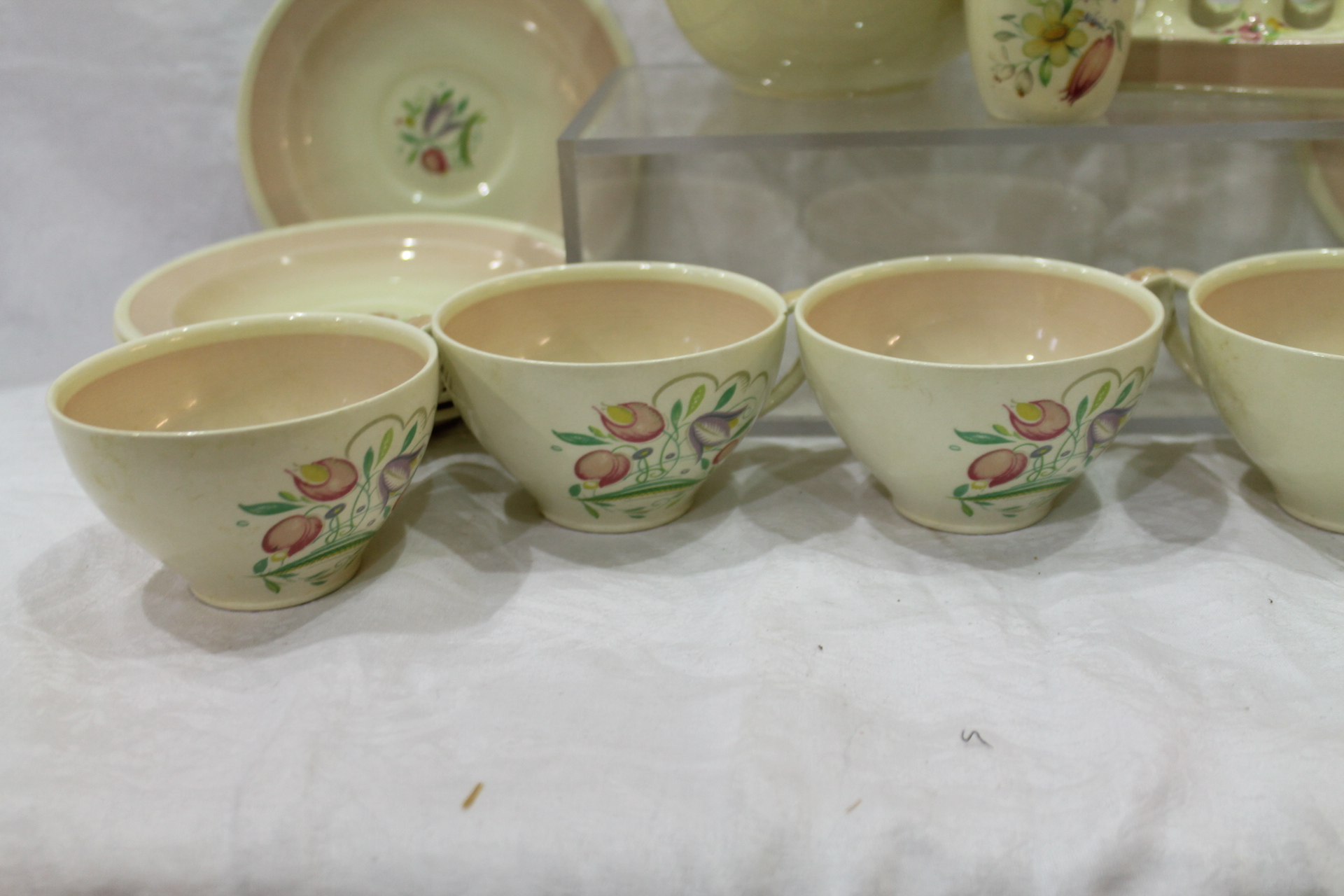 Twenty-Two piece Susie Cooper part tea set, pink tones and flower spray design including cups, - Image 3 of 5