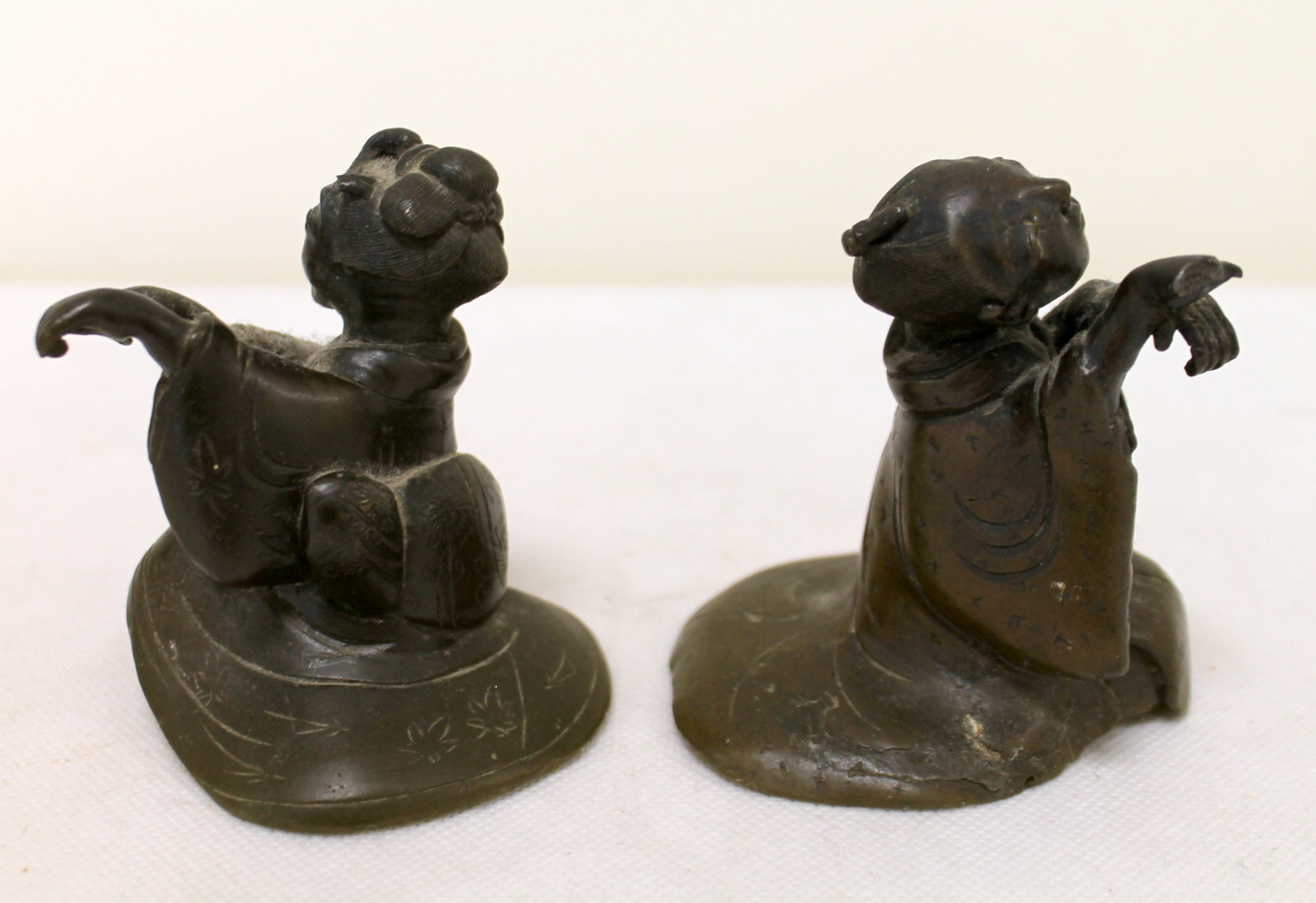 Pair of Meiji period Japanese bronze figures of a geisha and her companion, - Image 3 of 5