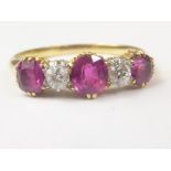 Edwardian ring with three rubies separated by two diamond brilliants in gold 18ct. Size "L 1/2".