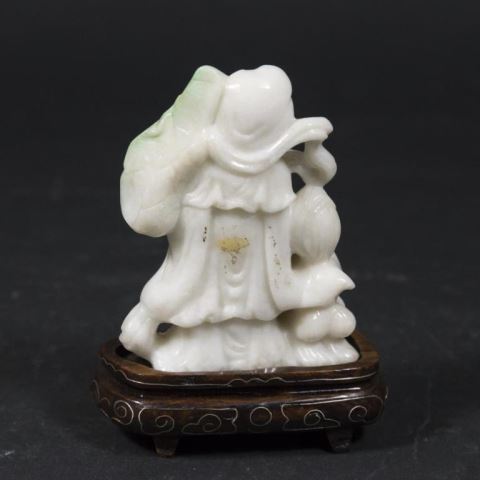 :Carved Chinese Jadeite Figure - Bild 2 aus 2