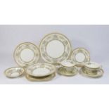 :Royal Doulton Dinnerware Service for 8 Plus Extra