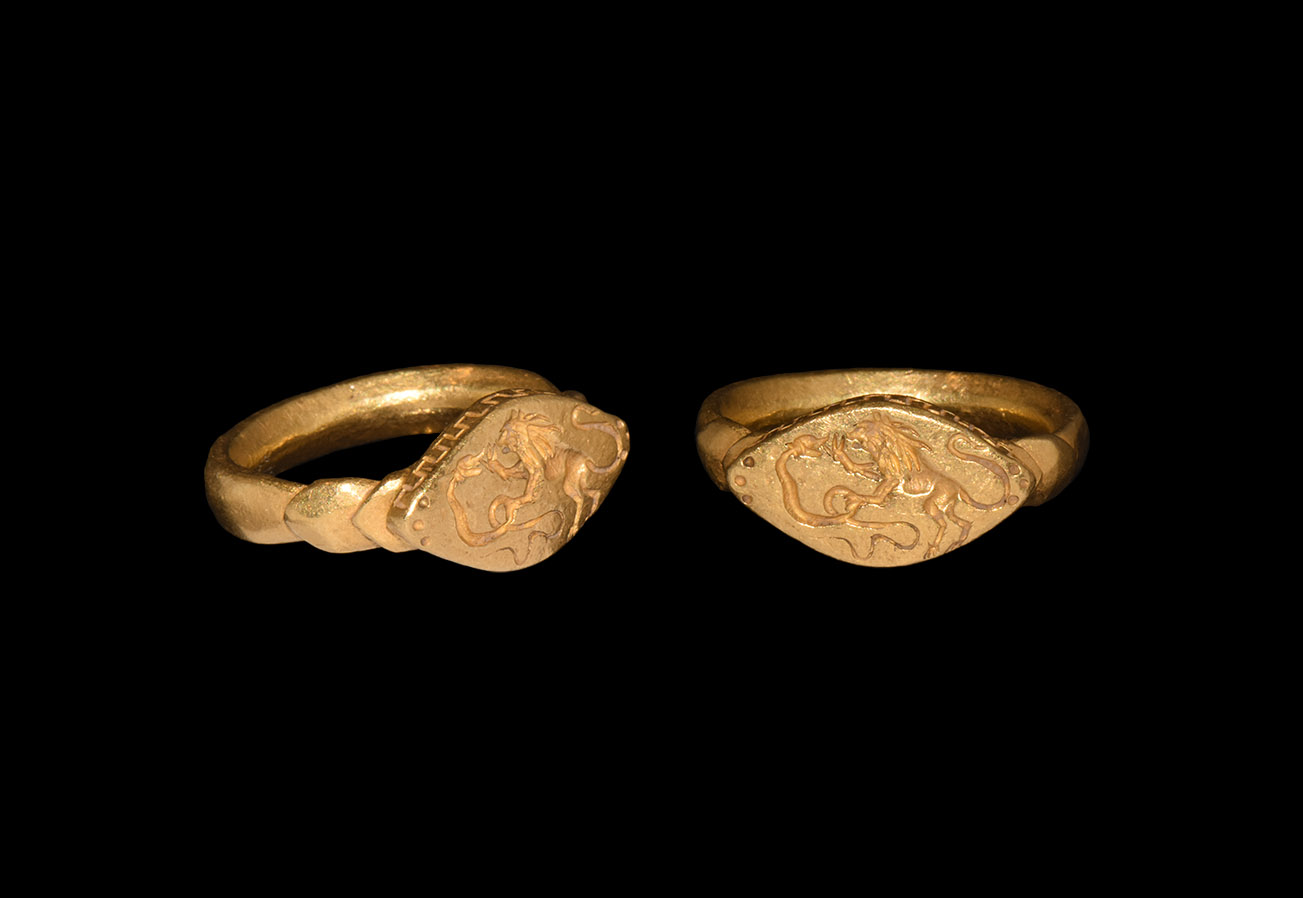 Roman Gold Ring with Lion and Serpent