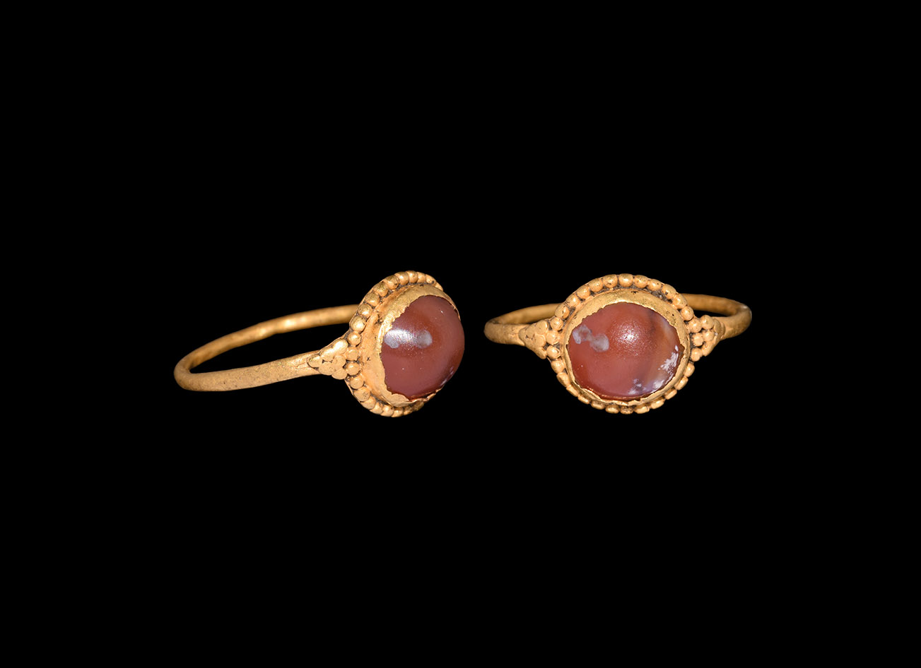 Greek Gold Ring with Carnelian Cabochon