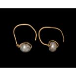 Roman Gold Earrings with Pearls