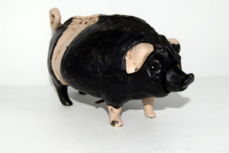 an unusual bronze saddleback pig in the form of a bell - Image 2 of 4