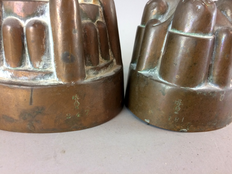 3 copper jelly moulds makers marks and a bass oil lamp and flue - Image 7 of 7