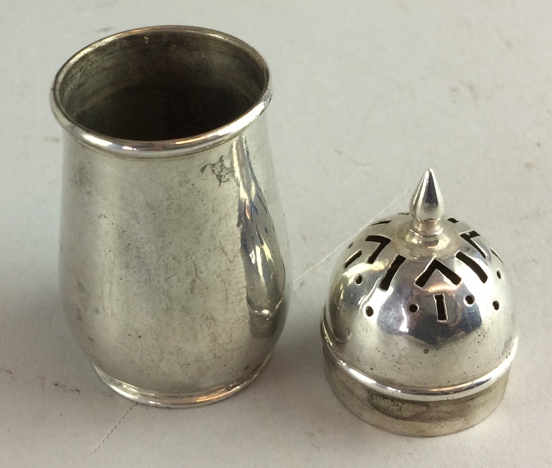 Silver condiment set two mustards one lidded and salt and pepper - Image 7 of 7