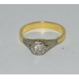 18ct gold and plat Ladies diamond solitaire ring size M approx 0.25ct