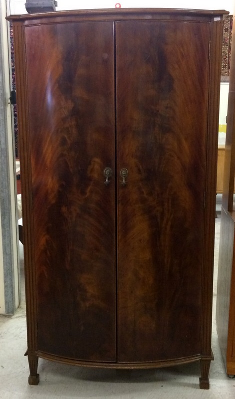 Bow front flame mahogany two door cupboard 150 x 80 x 60cm