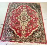 Large room rug with diamond patterned centre 230x 180