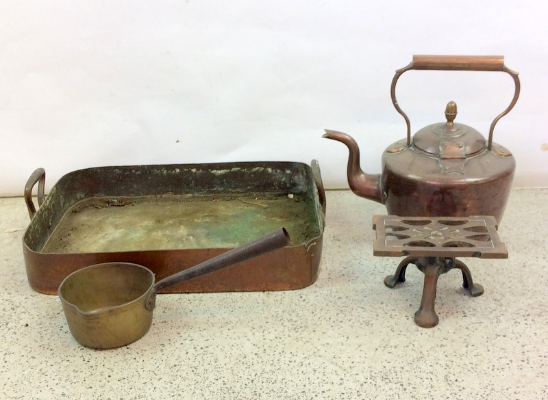 Copper kettle with adjustable trivet and large copper roasting pan