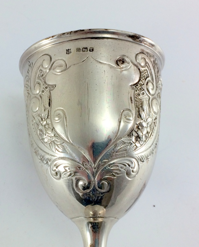 Silver embossed trophy cup (engraved) Sheffield 1909 16cm tall - Image 4 of 5