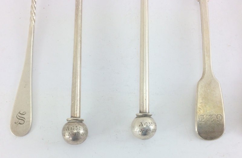 Mixed silver items to include matching fork and spoon with engraved finials hallmarked Sheffield - Image 2 of 7