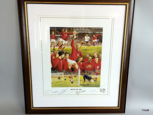 Signed Ltd Edition Print 1966 England World Cup Winning tean.